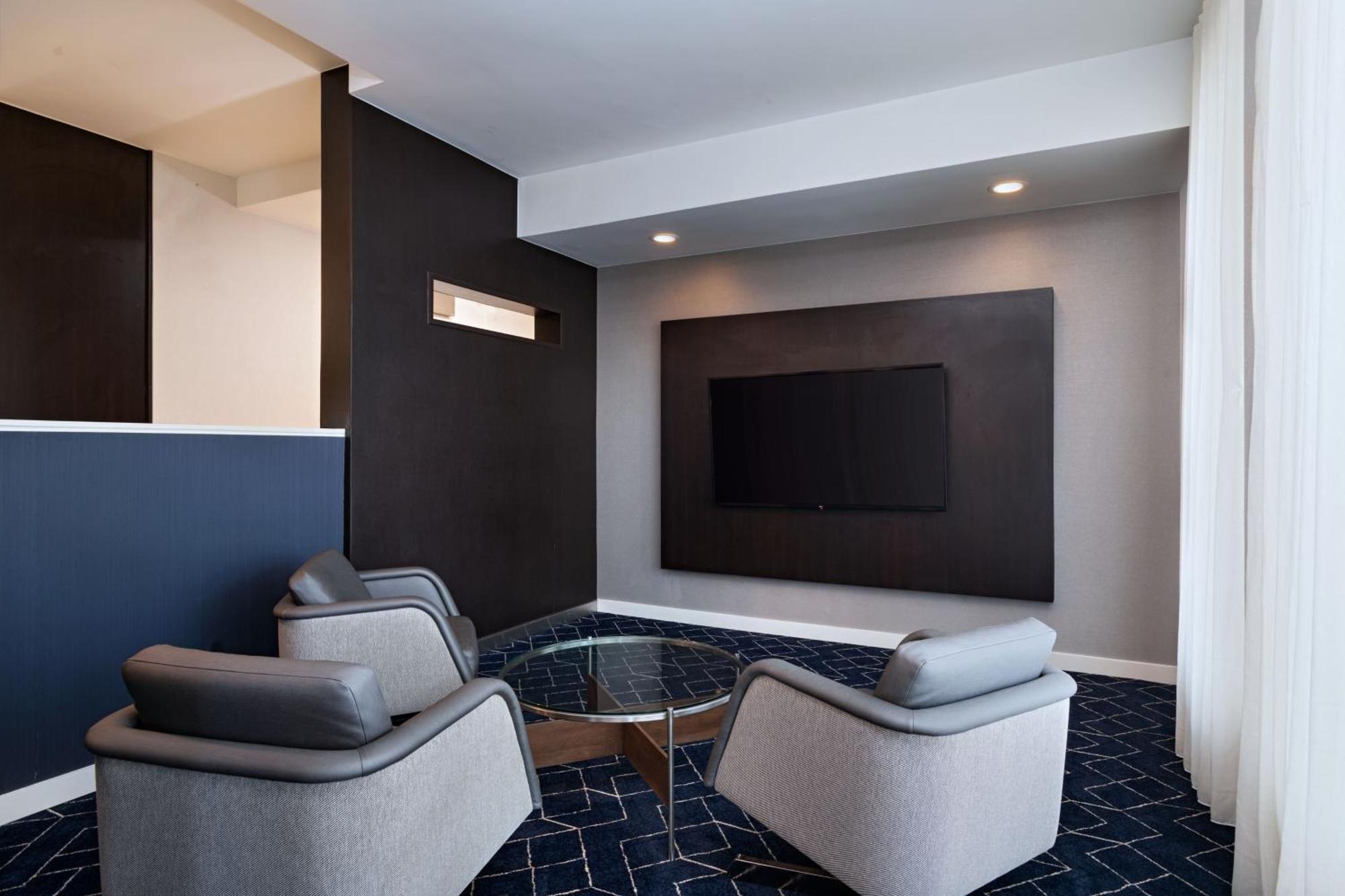 Courtyard By Marriott Dallas Richardson At Spring Valley Exterior foto